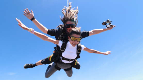 Salto Duplo "VIP" - Resende